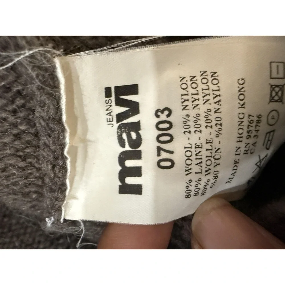 Mavi brand item
